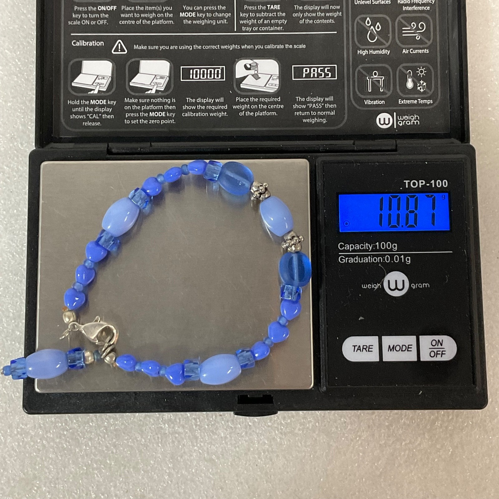 6.75in Blue Glass Beaded Bracelet with Charm Silver Tone Clasp Handmade - Image 6