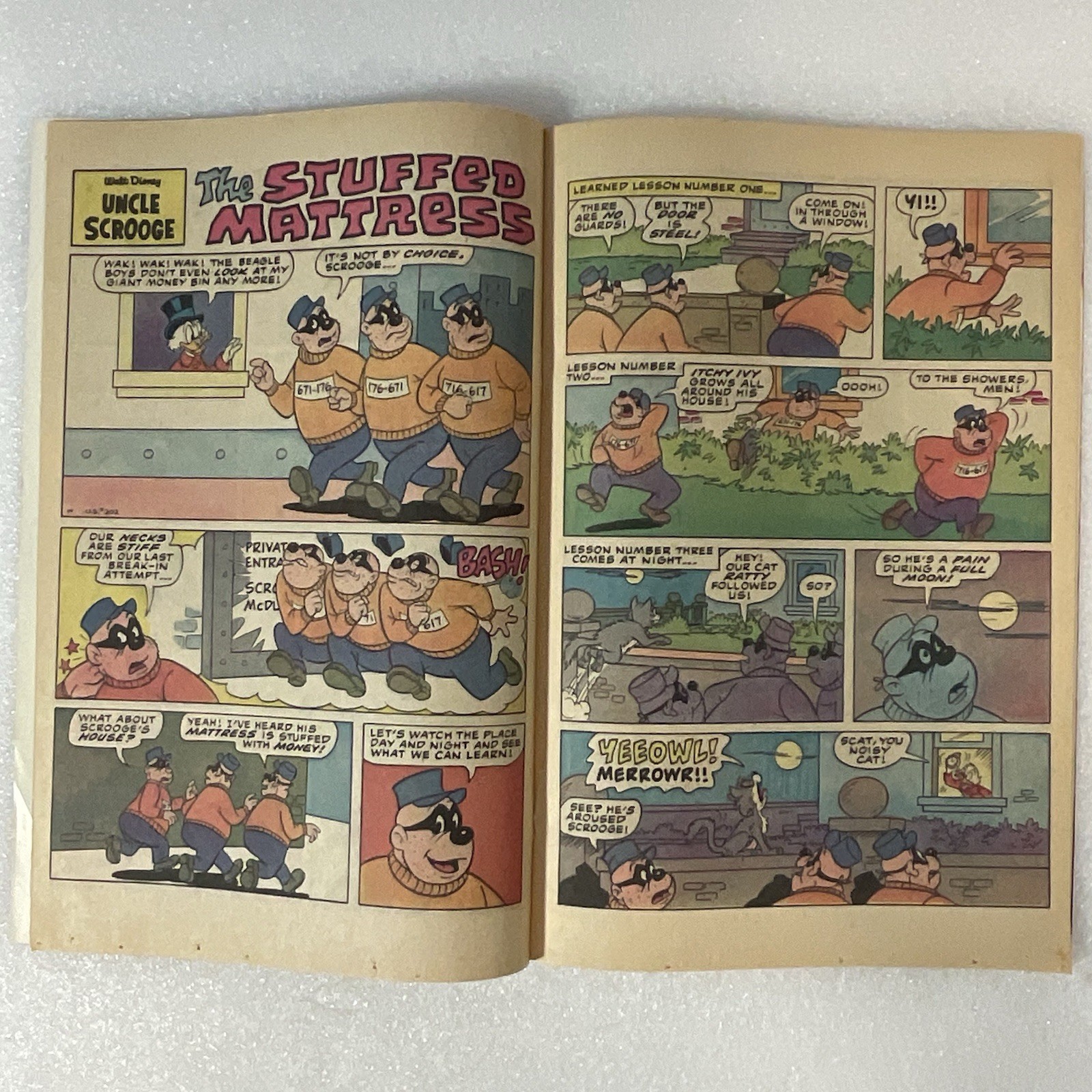 Walt Disney Uncle Scrooge Comic Book #202 1982 GnuReads - Image 8