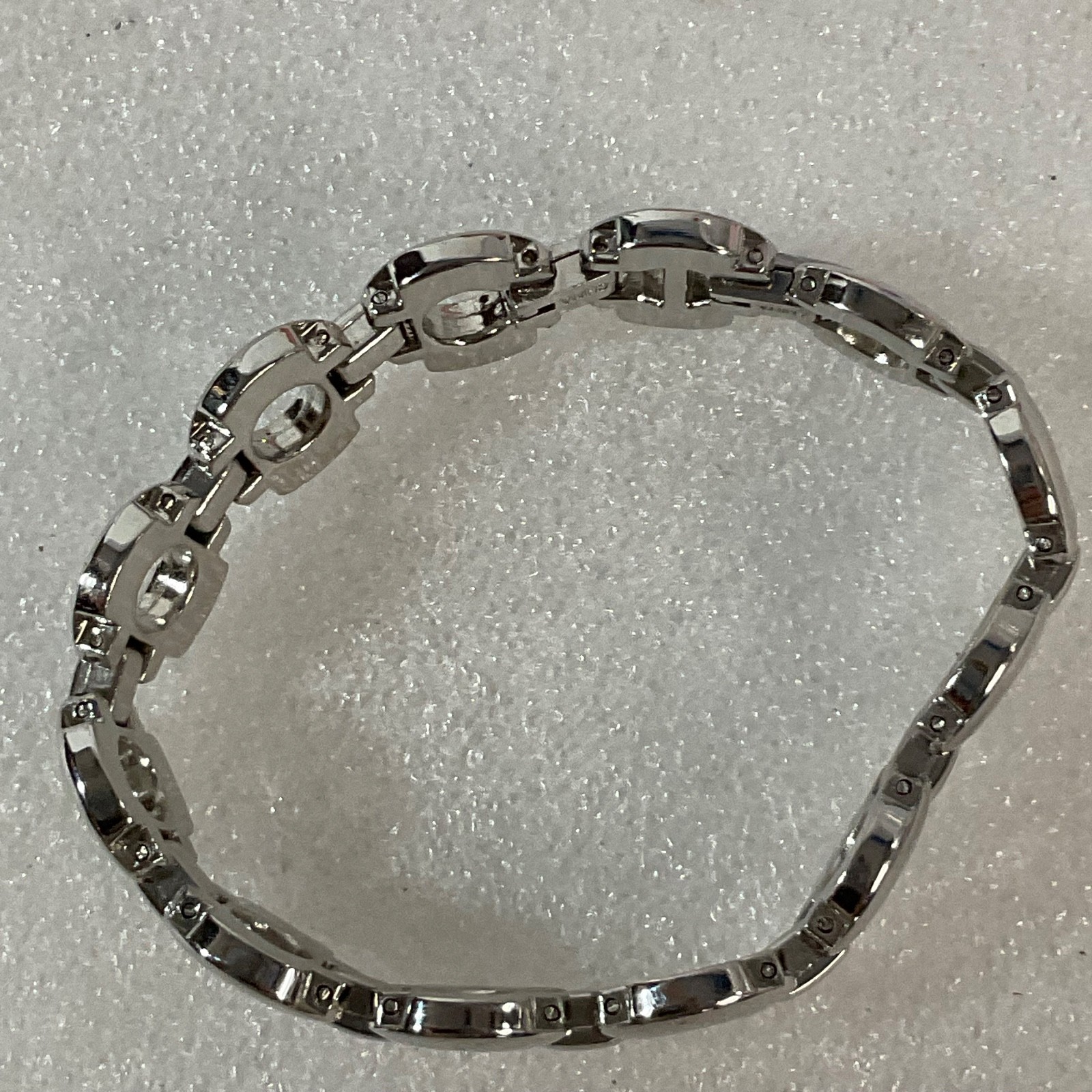 7in Silver Tone Circle Link Bracelet 36.68g Modern Geometric Design Jewelry - Image 2