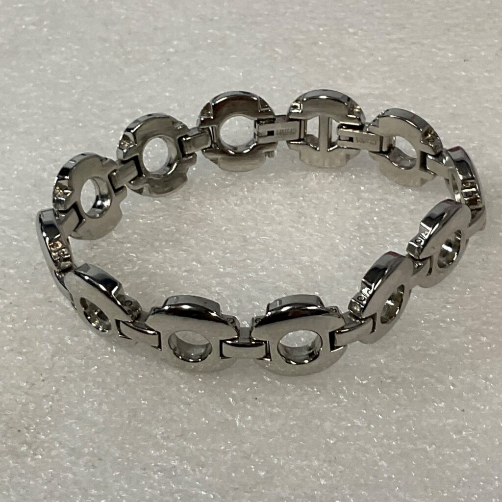 7in Silver Tone Circle Link Bracelet 36.68g Modern Geometric Design Jewelry - Image 1