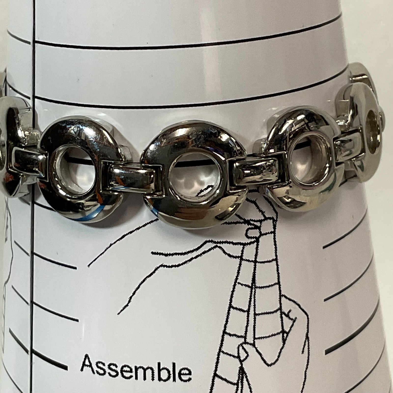 7in Silver Tone Circle Link Bracelet 36.68g Modern Geometric Design Jewelry - Image 9