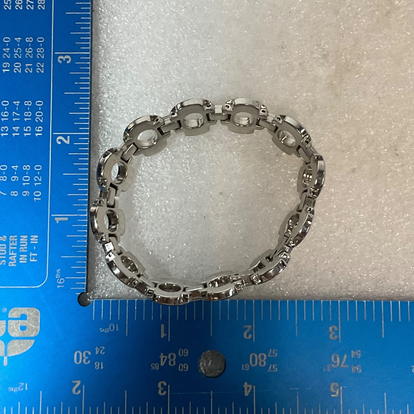 7in Silver Tone Circle Link Bracelet 36.68g Modern Geometric Design Jewelry - Image 11