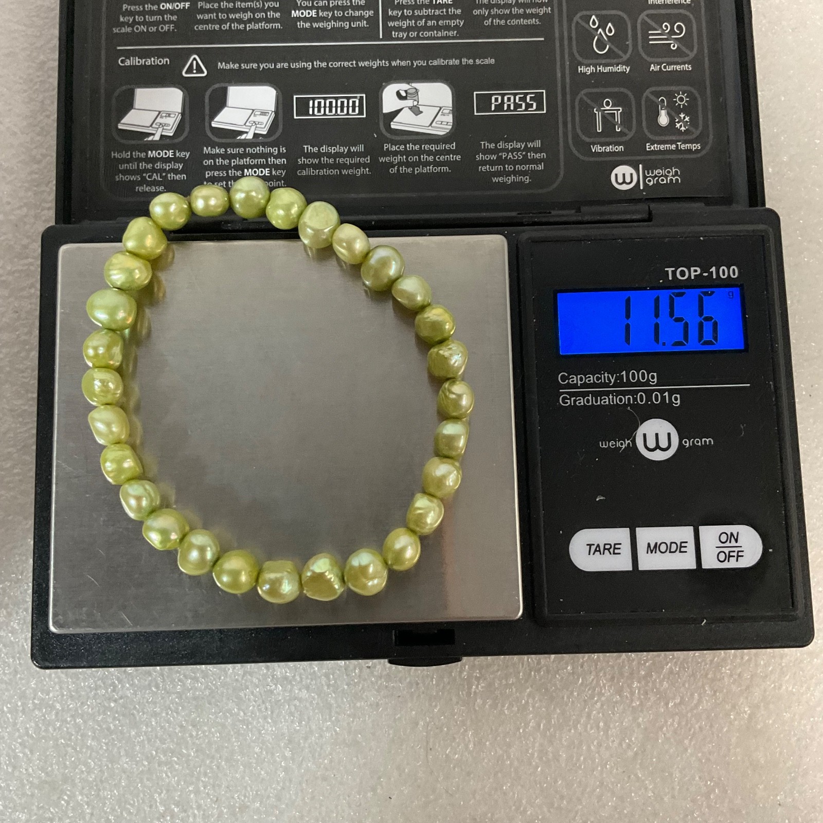 6.75in Green Freshwater Pearl Beaded Stretch Bracelet Irregular Lustrous Beads - Image 5