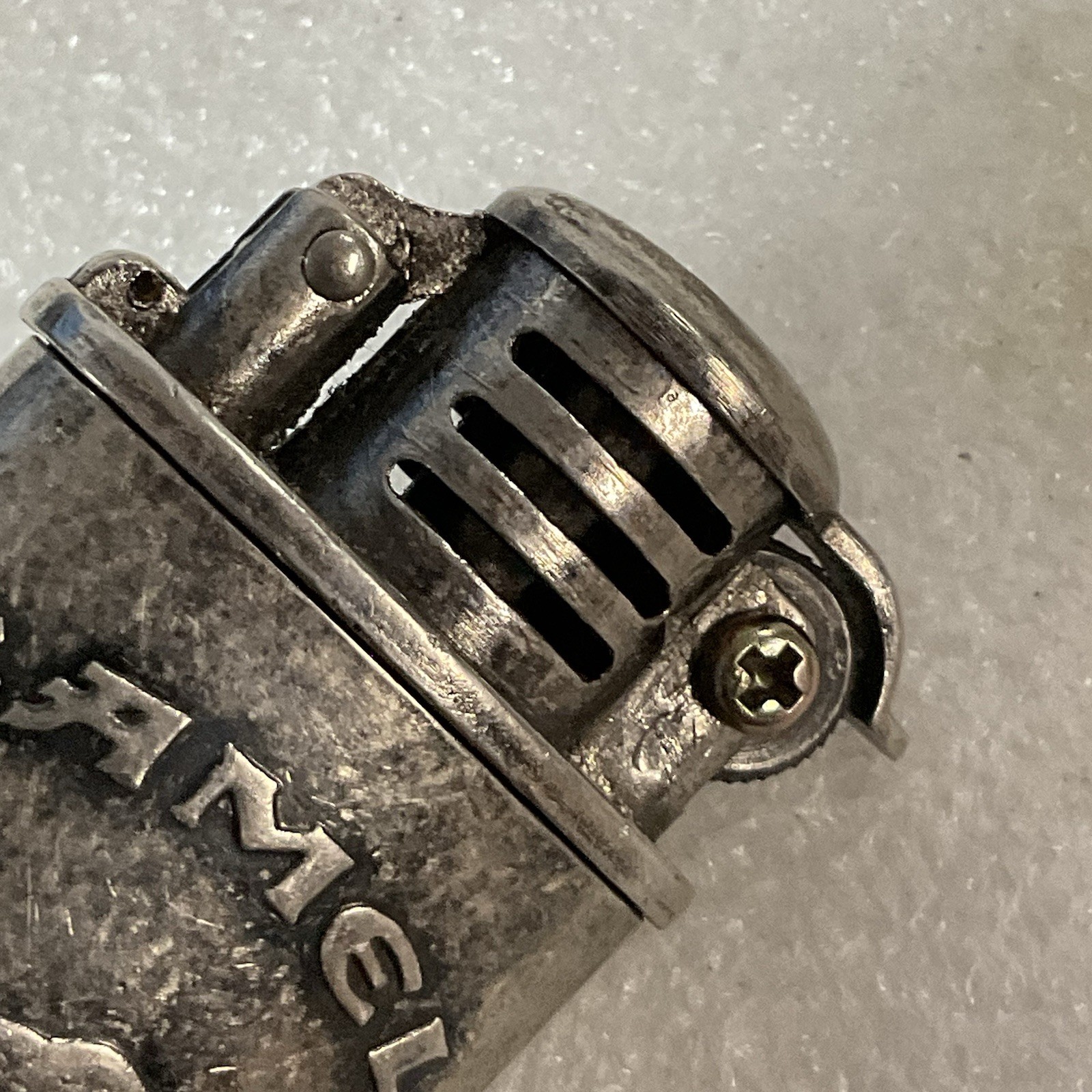Vintage Camel Reusable Metal Pocket Lighter - Image 5