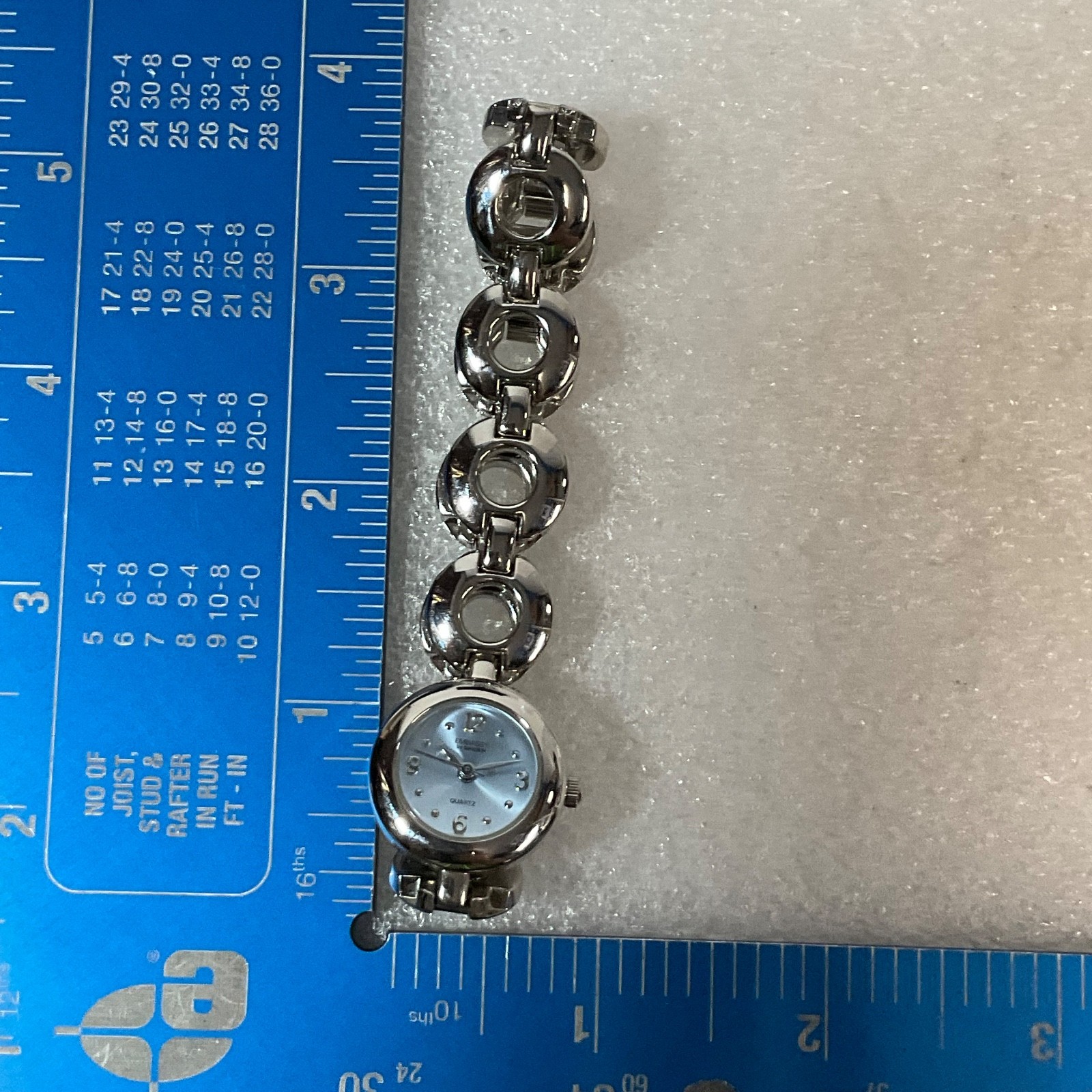 Embassy by Gruen Women’s Silver Tone Quartz Watch 7in Bracelet Link 41.3g Japan - Image 10