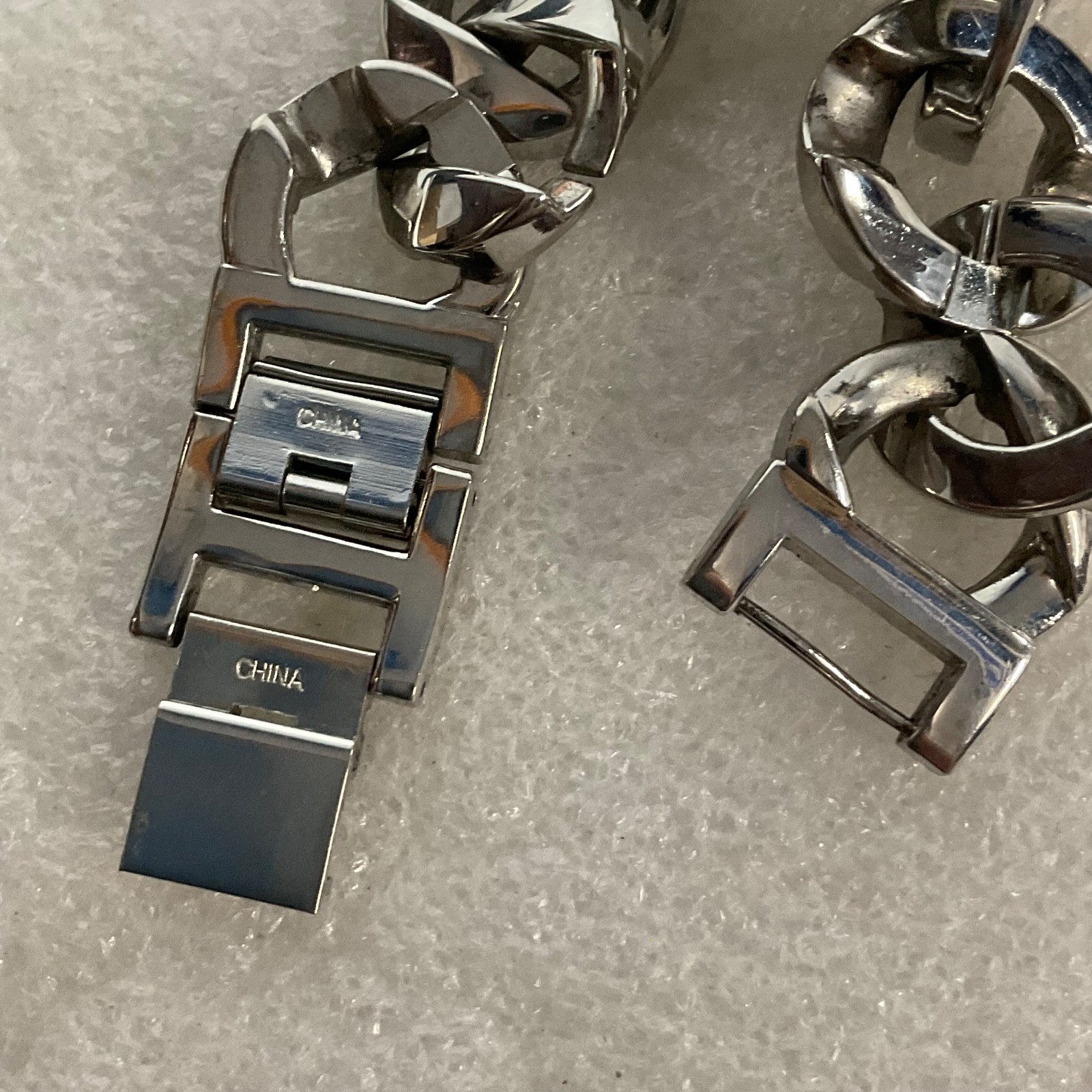 Figaro Couture Quartz Watch 6.5in Stainless Steel Bracelet 65.8g Battery New - Image 11