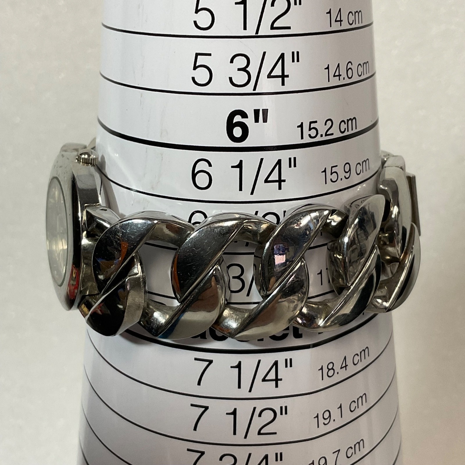 Figaro Couture Quartz Watch 6.5in Stainless Steel Bracelet 65.8g Battery New - Image 12