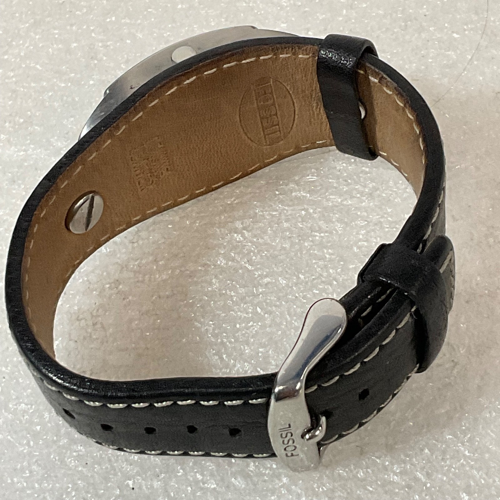 Fossil JR-8129 Men’s Watch 6in Black Leather Band Silver Case Date Display - Image 4