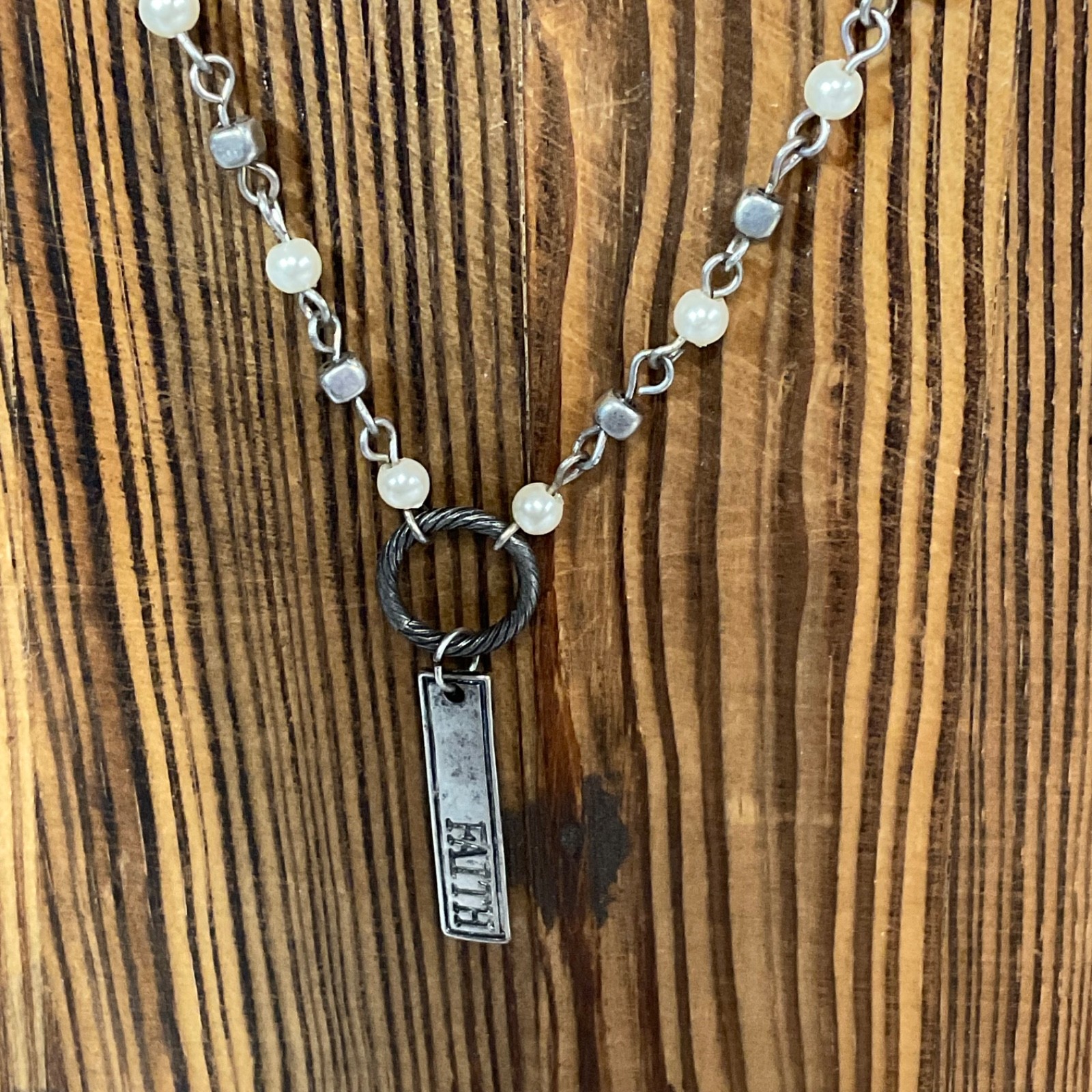 40in Silver Tone Bead Chain Necklace Faith Bar Pendant - Image 2