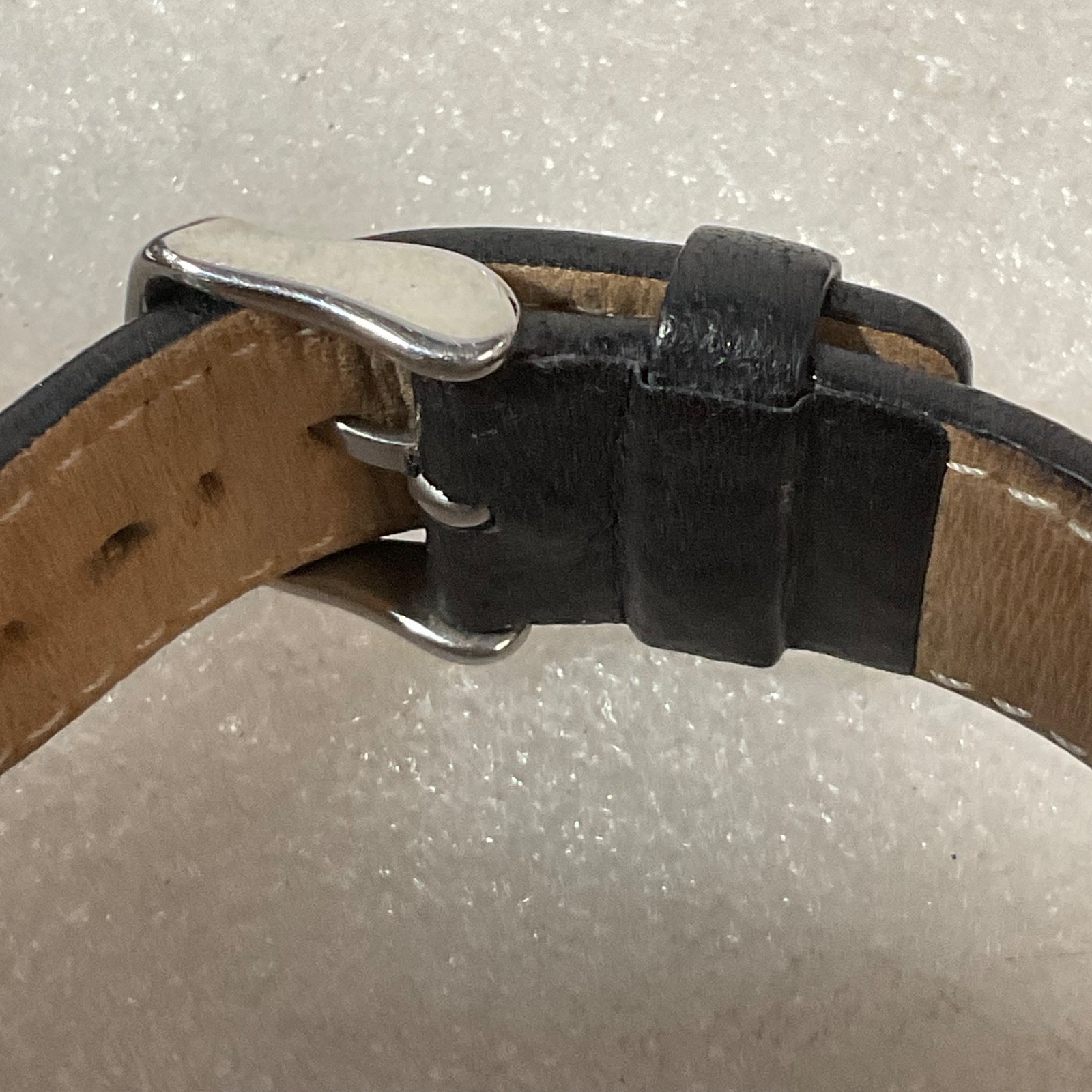 Fossil JR-8129 Men’s Watch 6in Black Leather Band Silver Case Date Display - Image 6