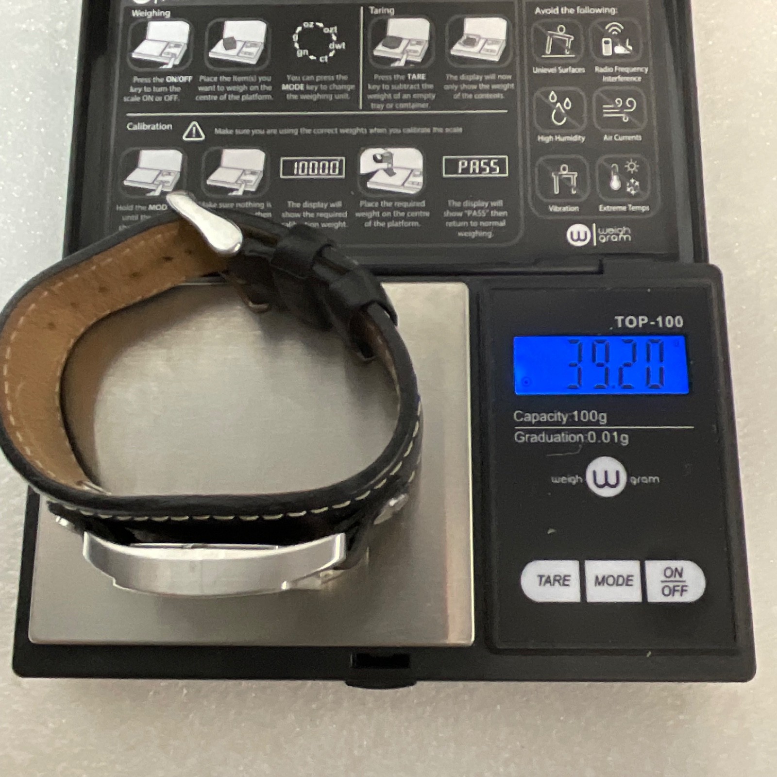 Fossil JR-8129 Men’s Watch 6in Black Leather Band Silver Case Date Display - Image 10