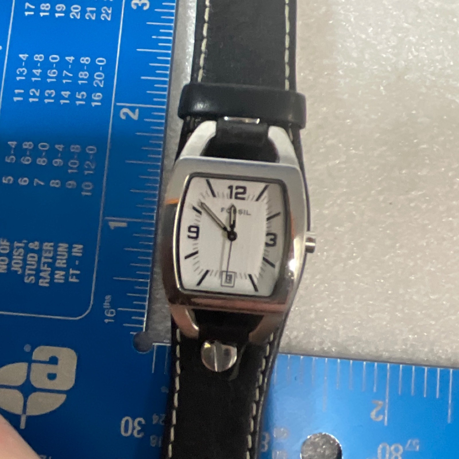 Fossil JR-8129 Men’s Watch 6in Black Leather Band Silver Case Date Display - Image 12
