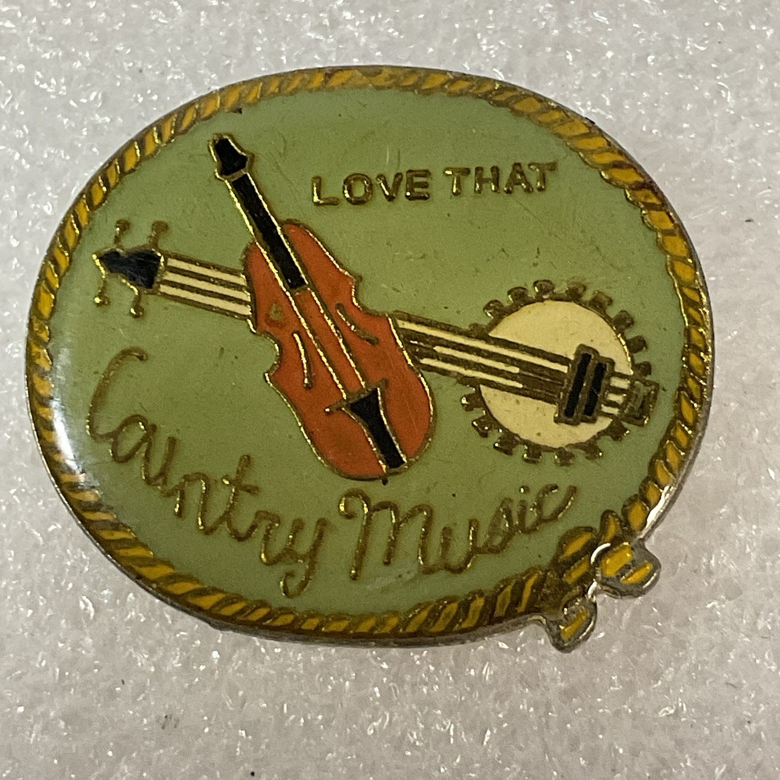 Love That Country Music Banjo & Fiddle Vtg 1” Pin Pinback GnuCollectibles - Image 1