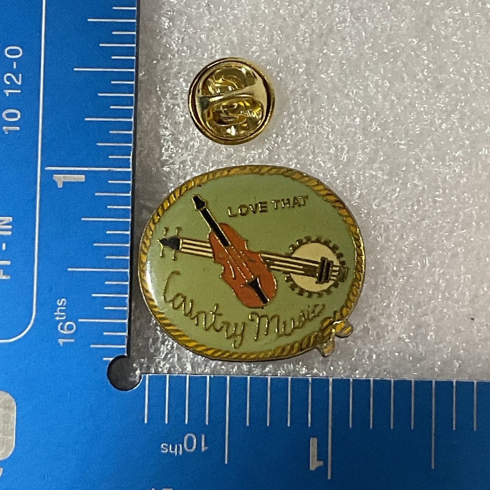 Love That Country Music Banjo & Fiddle Vtg 1” Pin Pinback GnuCollectibles - Image 3