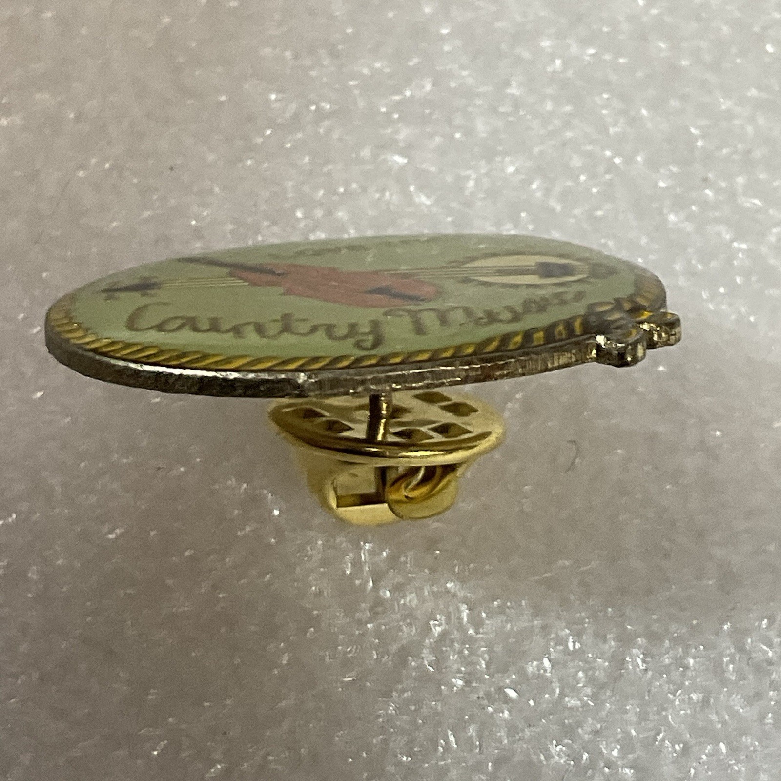 Love That Country Music Banjo & Fiddle Vtg 1” Pin Pinback GnuCollectibles - Image 4