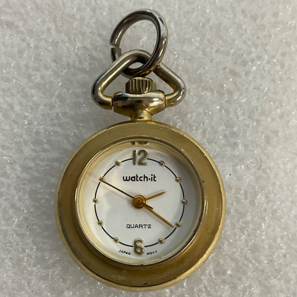 Nelsonic Watch-it Mini Gold Toned Pocket Watch LP523Y 012 2035 GnuFashion - Image 1