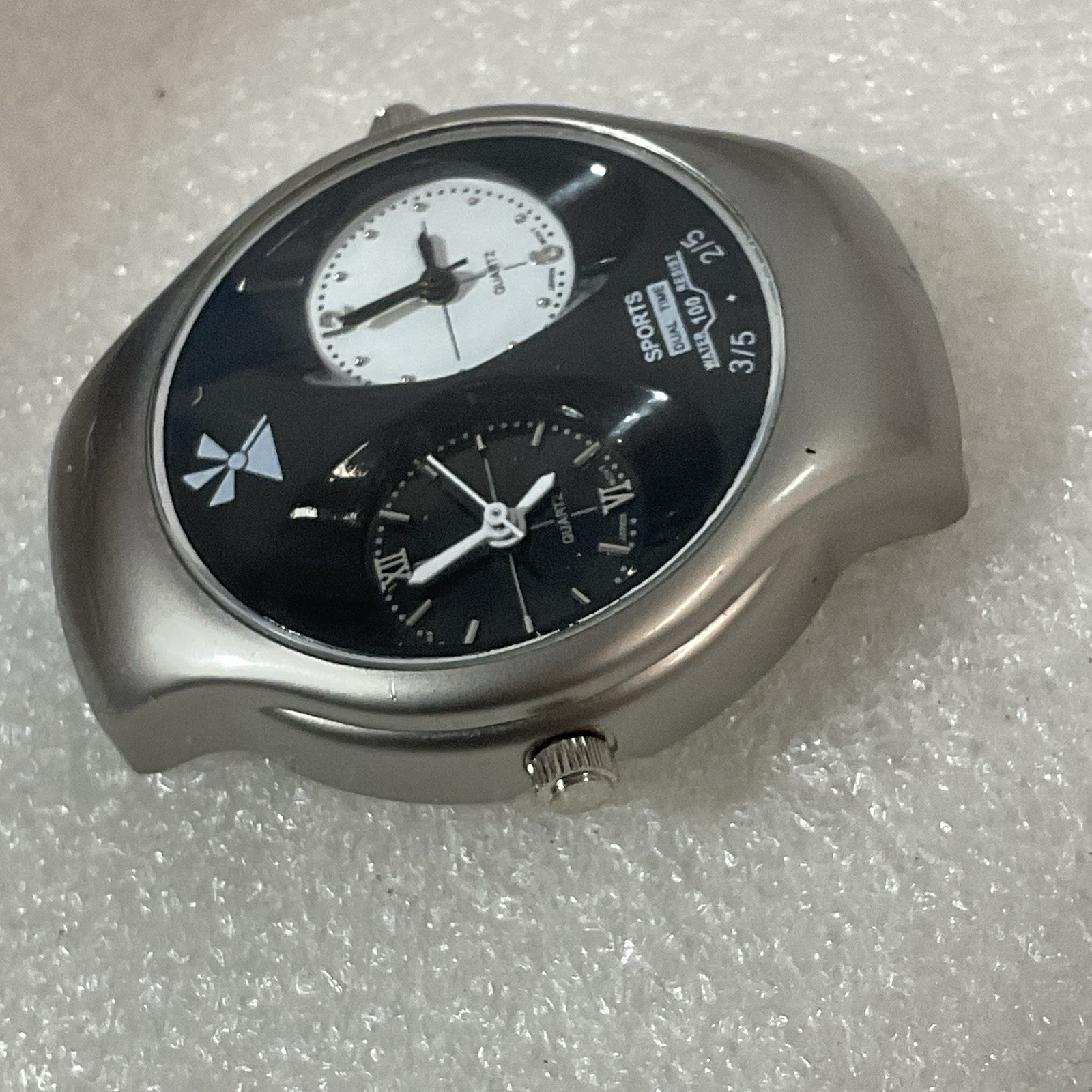 Dual Time Wristwatch Two Crowns In USA INC Alloy Case GnuFashion - Image 3