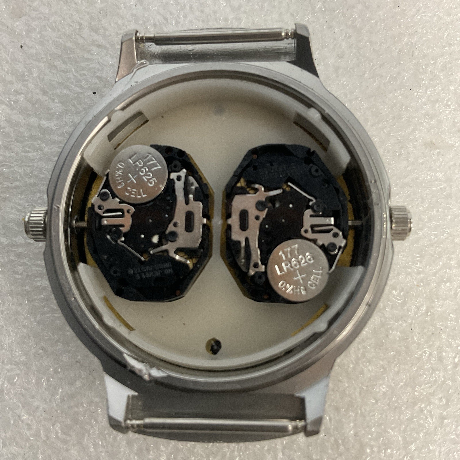 Dual Time Wristwatch Two Crowns In USA INC Alloy Case GnuFashion - Image 12