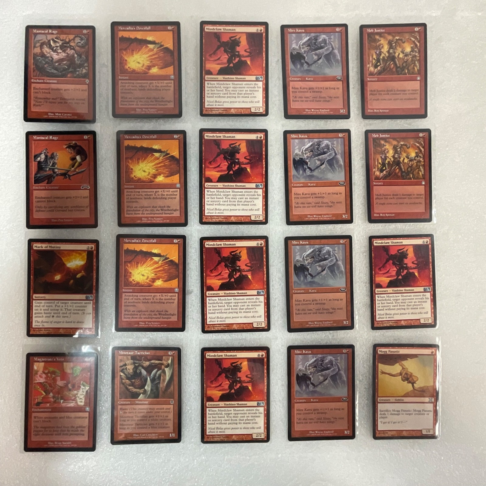 MTG 20 Card Red Lot Mindclaw Shaman Mogg Fanatic Mixed Sets - Image 1