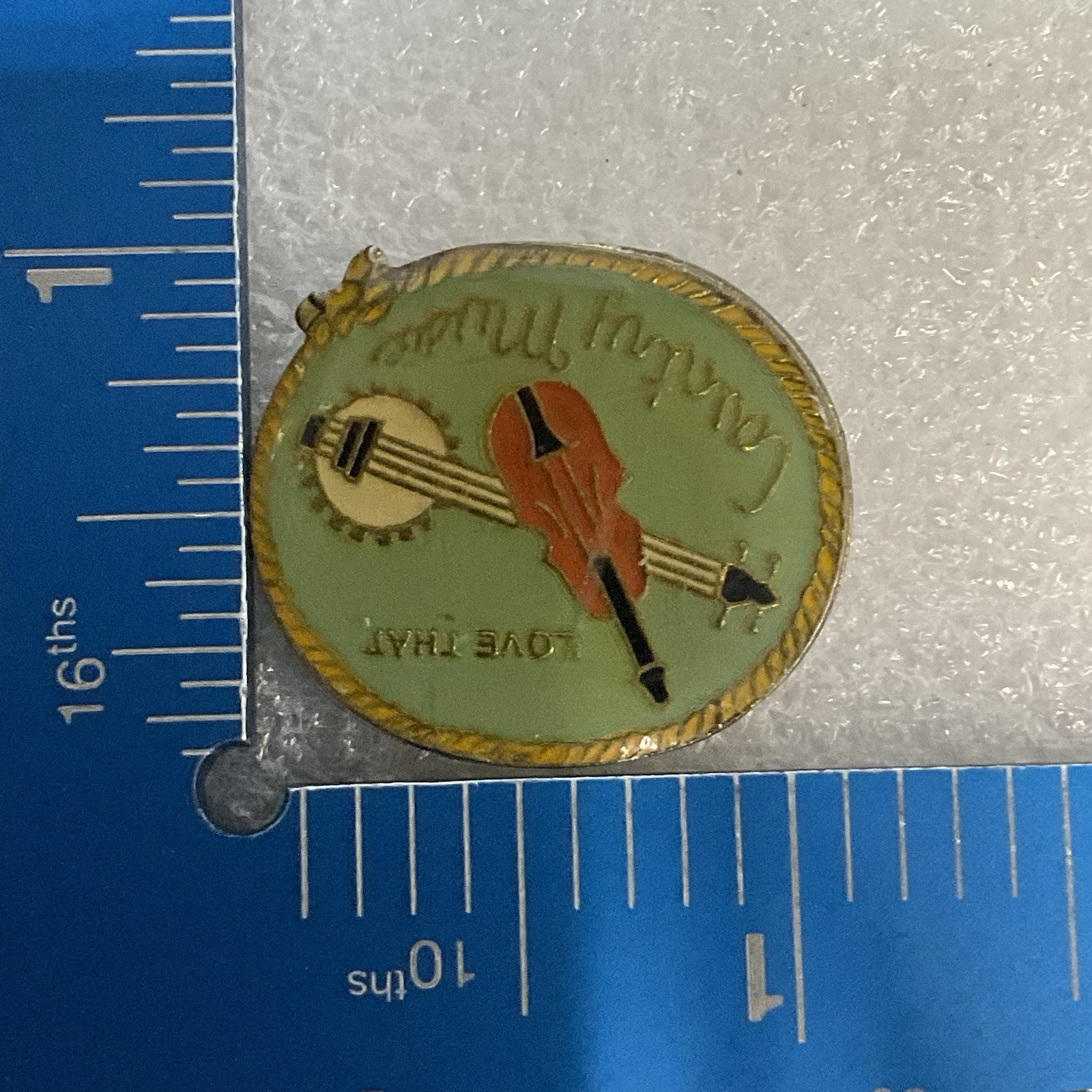 Love That Country Music Banjo & Fiddle 1” Pin Pinback GnuCollectibles - Image 9
