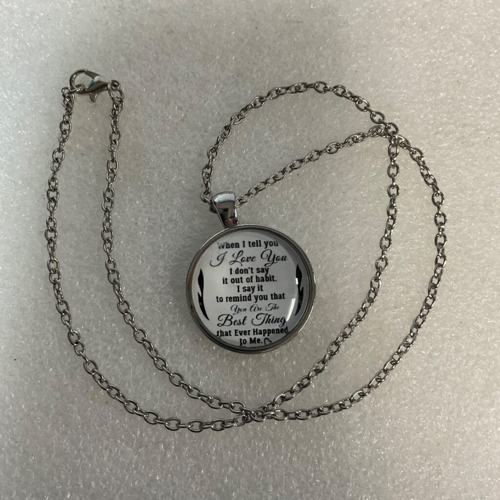 20in Silver Tone I Love You Quote Pendant Necklace Round Disc - Image 1