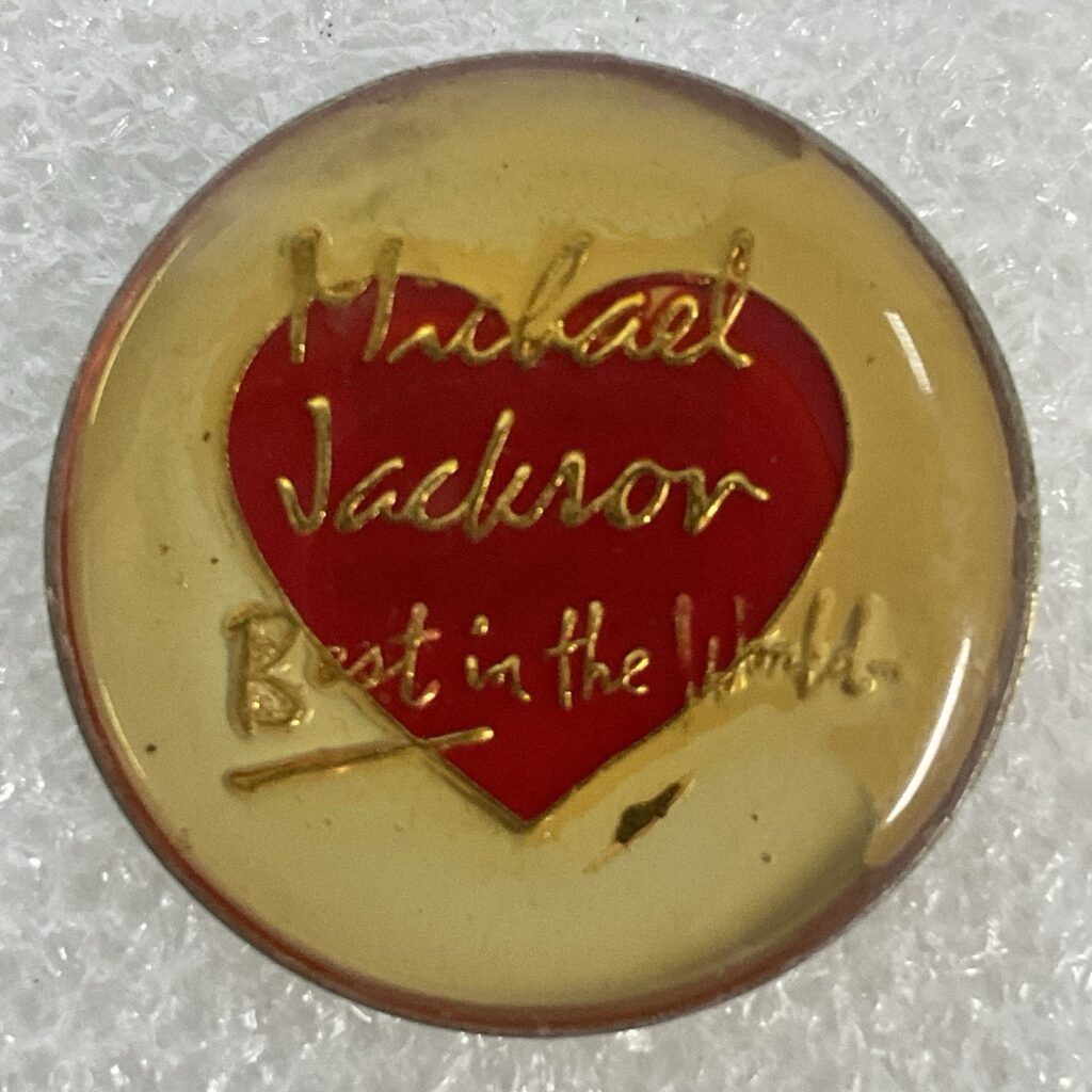Vtg Michael Jackson Best In The World 1” Round Pin Pinback Heart GnuCollectibles - Image 1