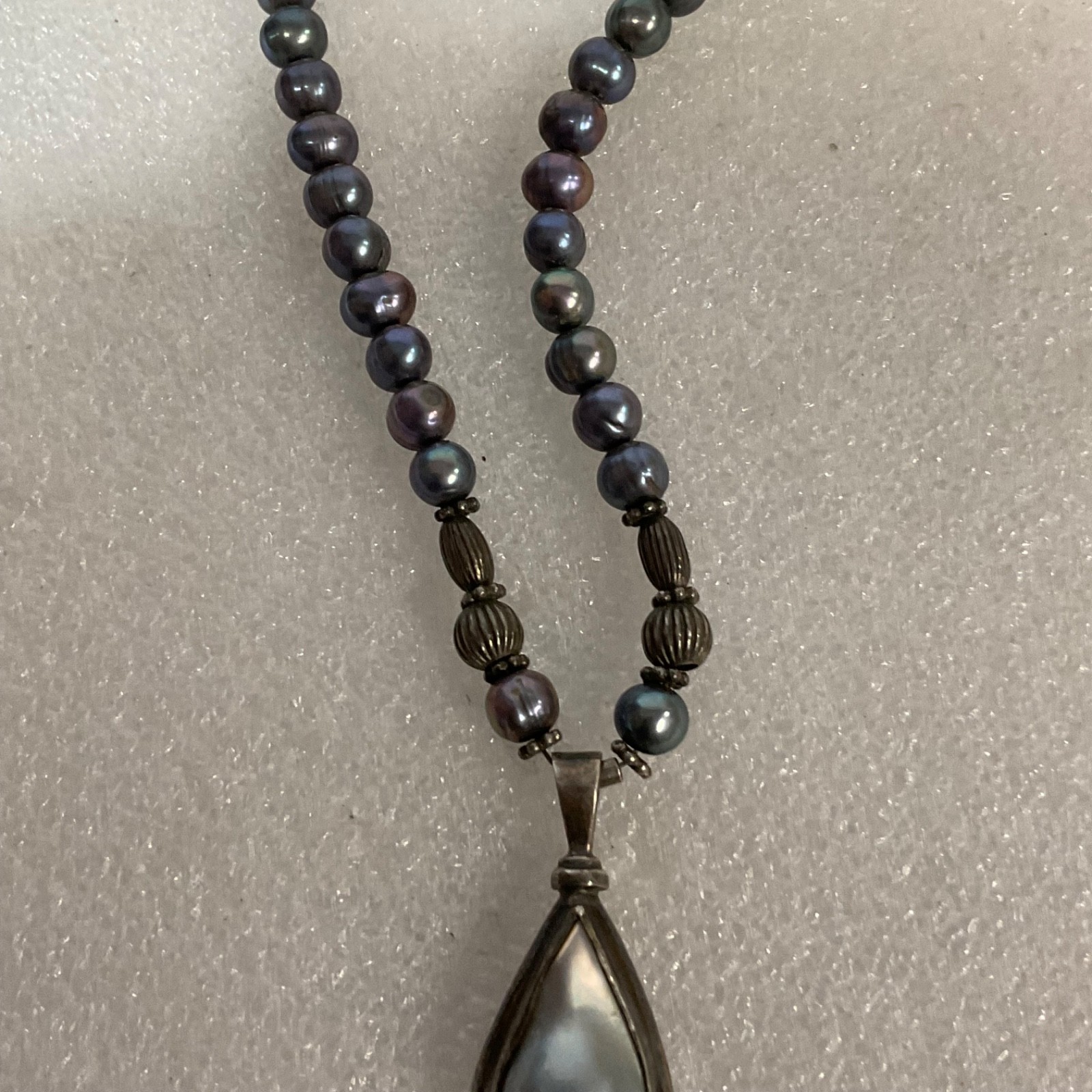 18in 925 Silver Teardrop Pearl Pendant Necklace 29.34g Missing Clasp - Image 6
