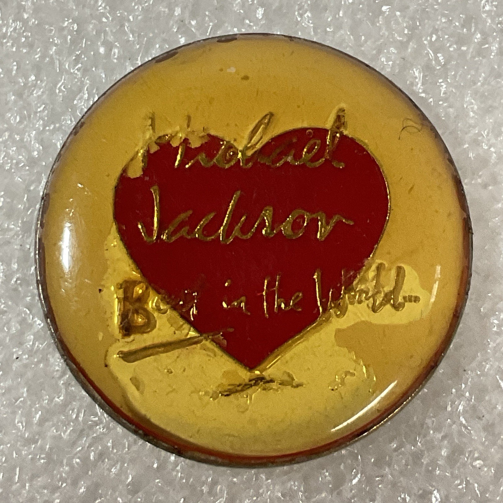 Michael Jackson Best In The World Vtg 1” Round Pin Pinback Heart GnuCollectibles - Image 1