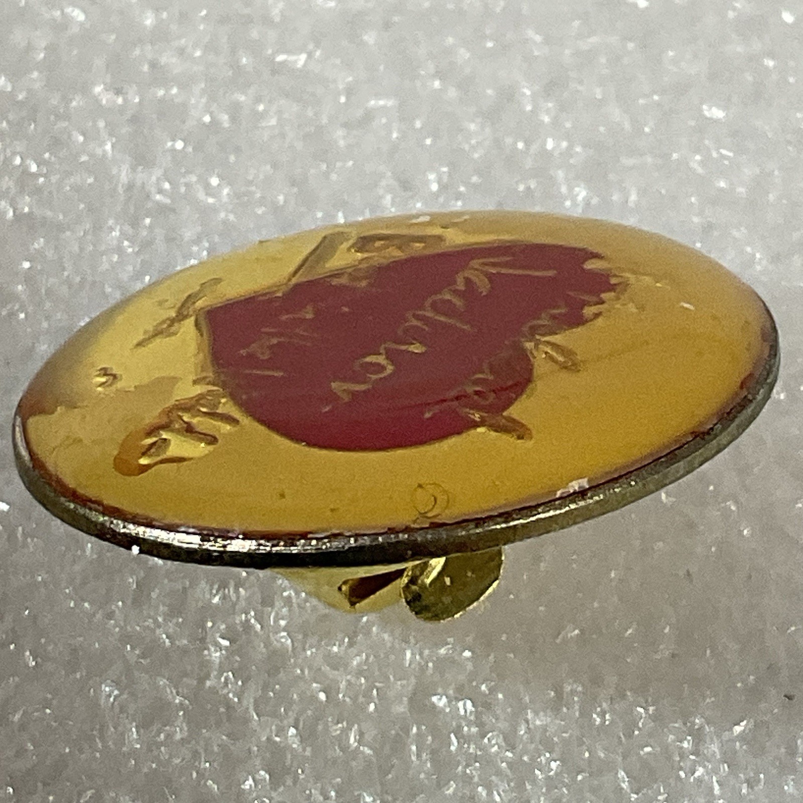 Michael Jackson Best In The World Vtg 1” Round Pin Pinback Heart GnuCollectibles - Image 4