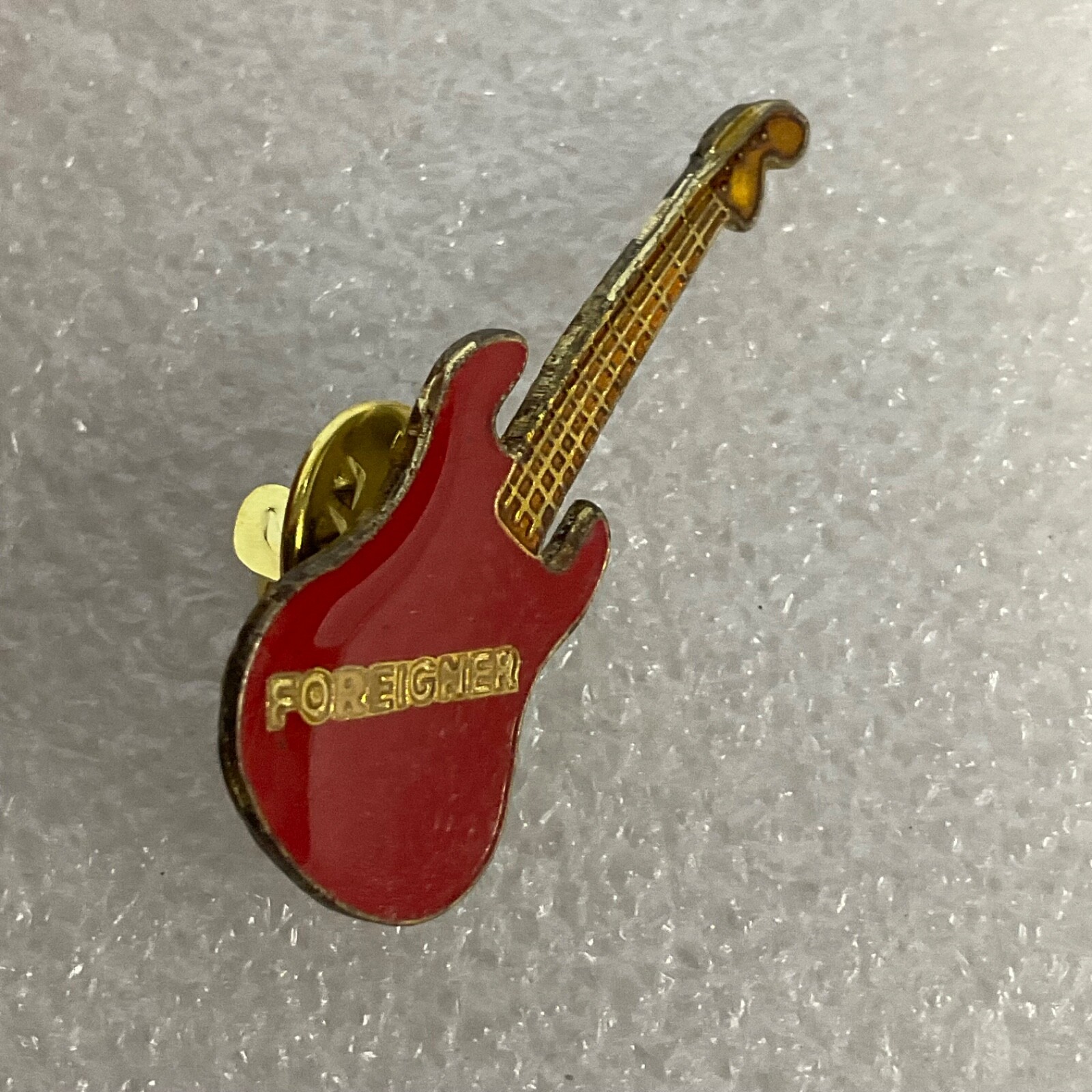 Foreigner Red & Gold Guitar Vintage 1.5” Pin GnuCollectibles - Image 10