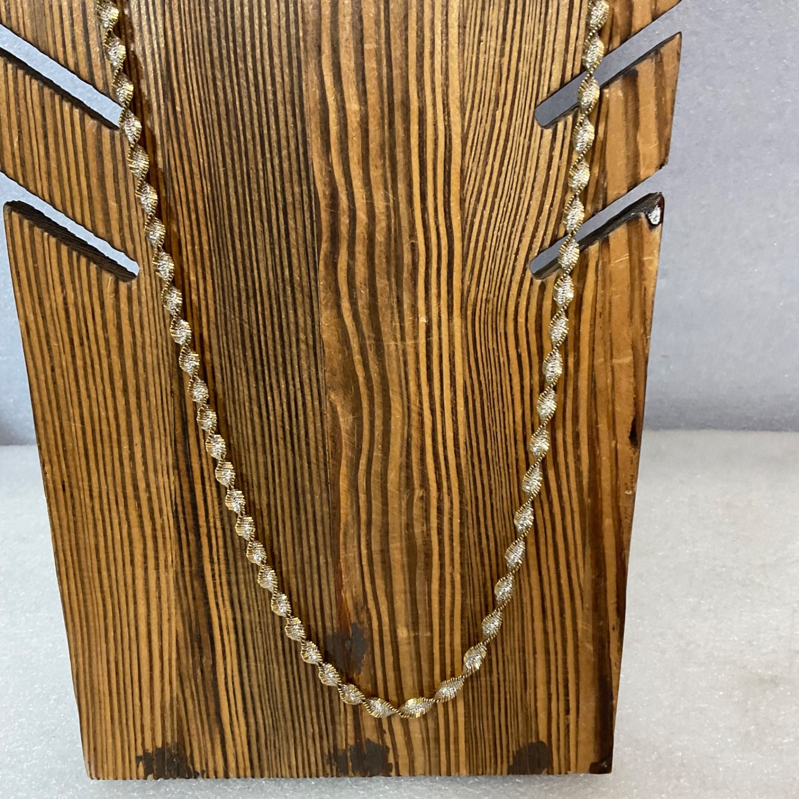 28in 925 Silver Two Tone Twisted Chain Necklace Italy 18.95g - Image 2
