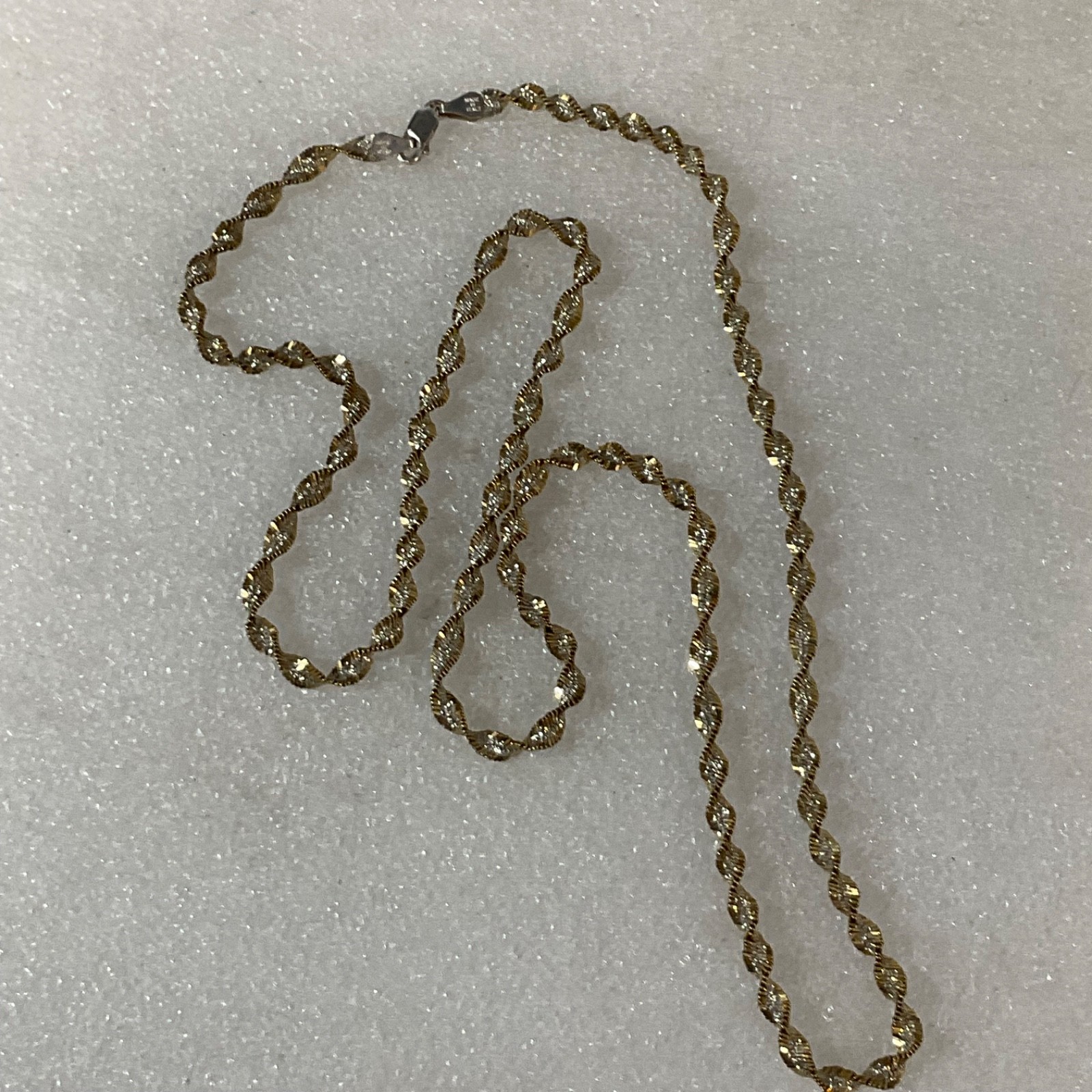 28in 925 Silver Two Tone Twisted Chain Necklace Italy 18.95g - Image 7