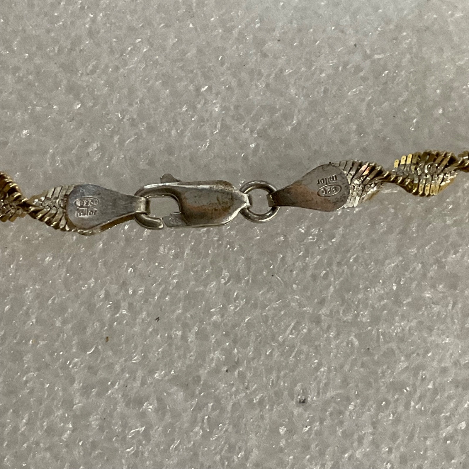 28in 925 Silver Two Tone Twisted Chain Necklace Italy 18.95g - Image 5