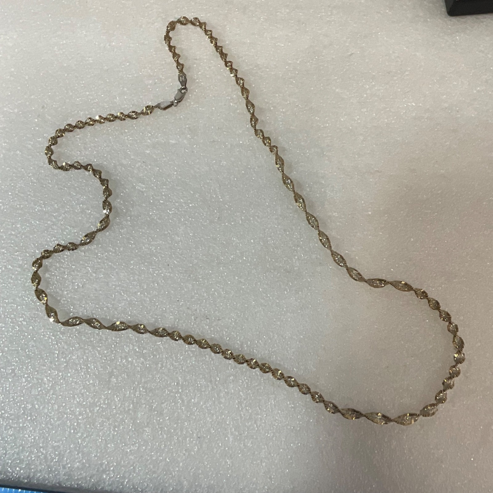 28in 925 Silver Two Tone Twisted Chain Necklace Italy 18.95g - Image 11