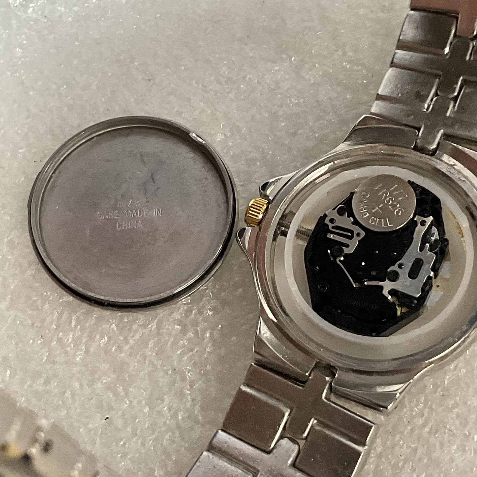 Green Precision Quartz Watch GP3010 096 PC21 GnuFashion - Image 15