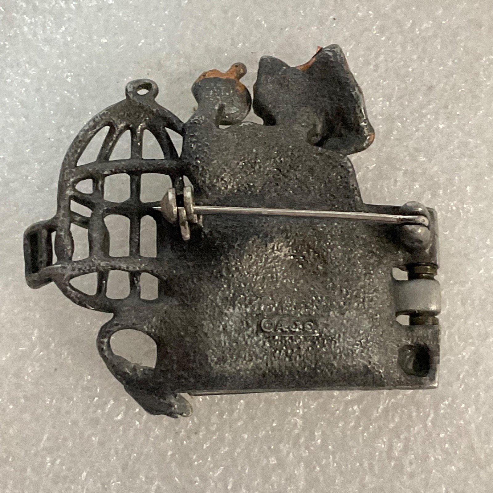 AJC Cat Microwave Bird Cage Brooch 2in Enamel Hinged 22.46g - Image 4