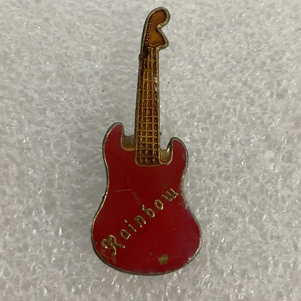 Rainbow Red Guitar Metal Enamel 1.5" Pin Pinback Richie Blackmore Rock Vintage - Image 1