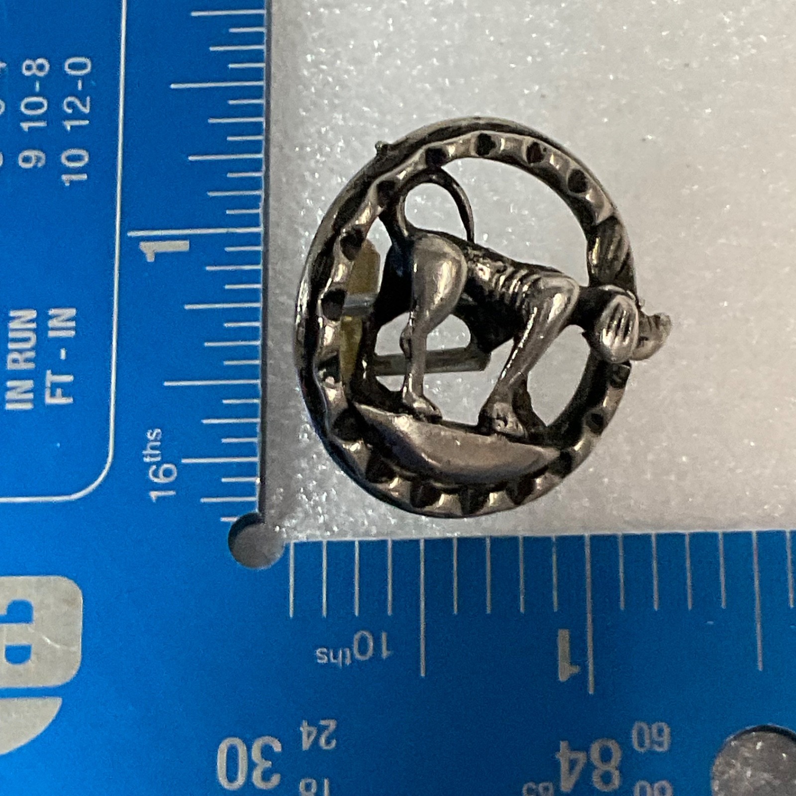 Round Dog Cufflink Silver Tone Figural 0.9in 11.51g Single - Image 7