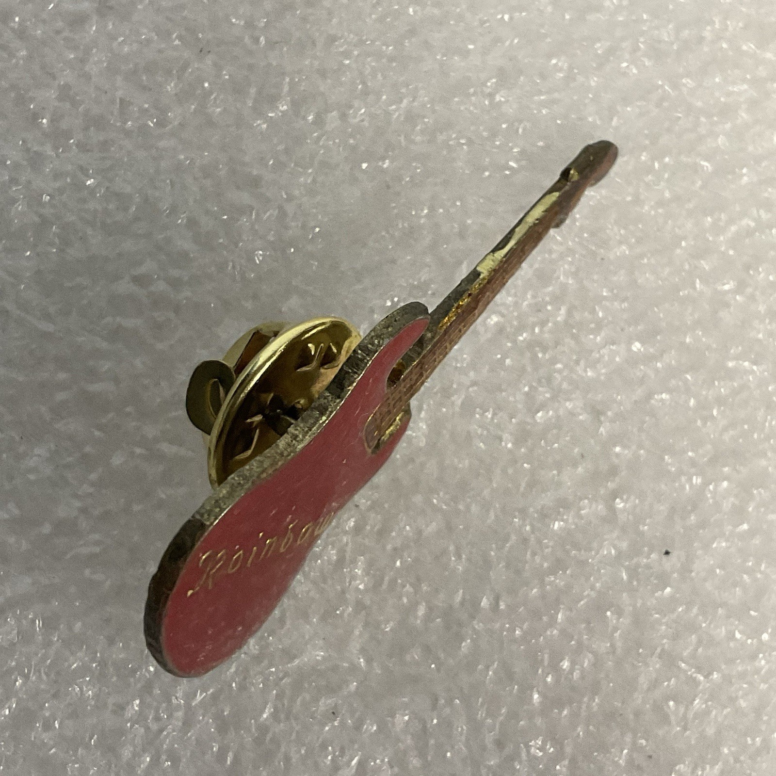 Rainbow Red Guitar Metal Enamel 1.5" Pin Pinback Vintage Richie Blackmore Rock - Image 9