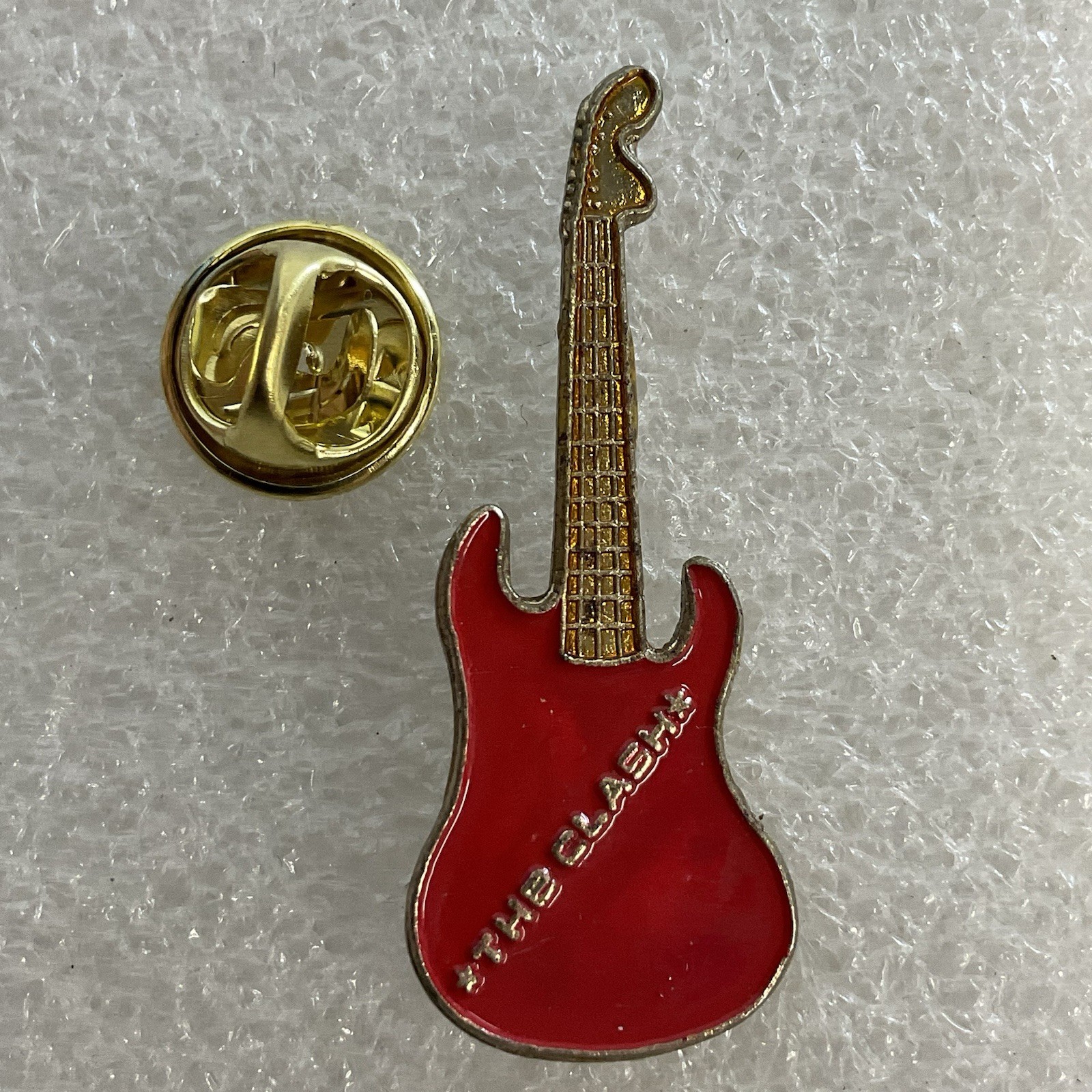1980’s Vintage The Clash English Rock Band 1.5" Red & Gold Metal Guitar Pin - Image 3