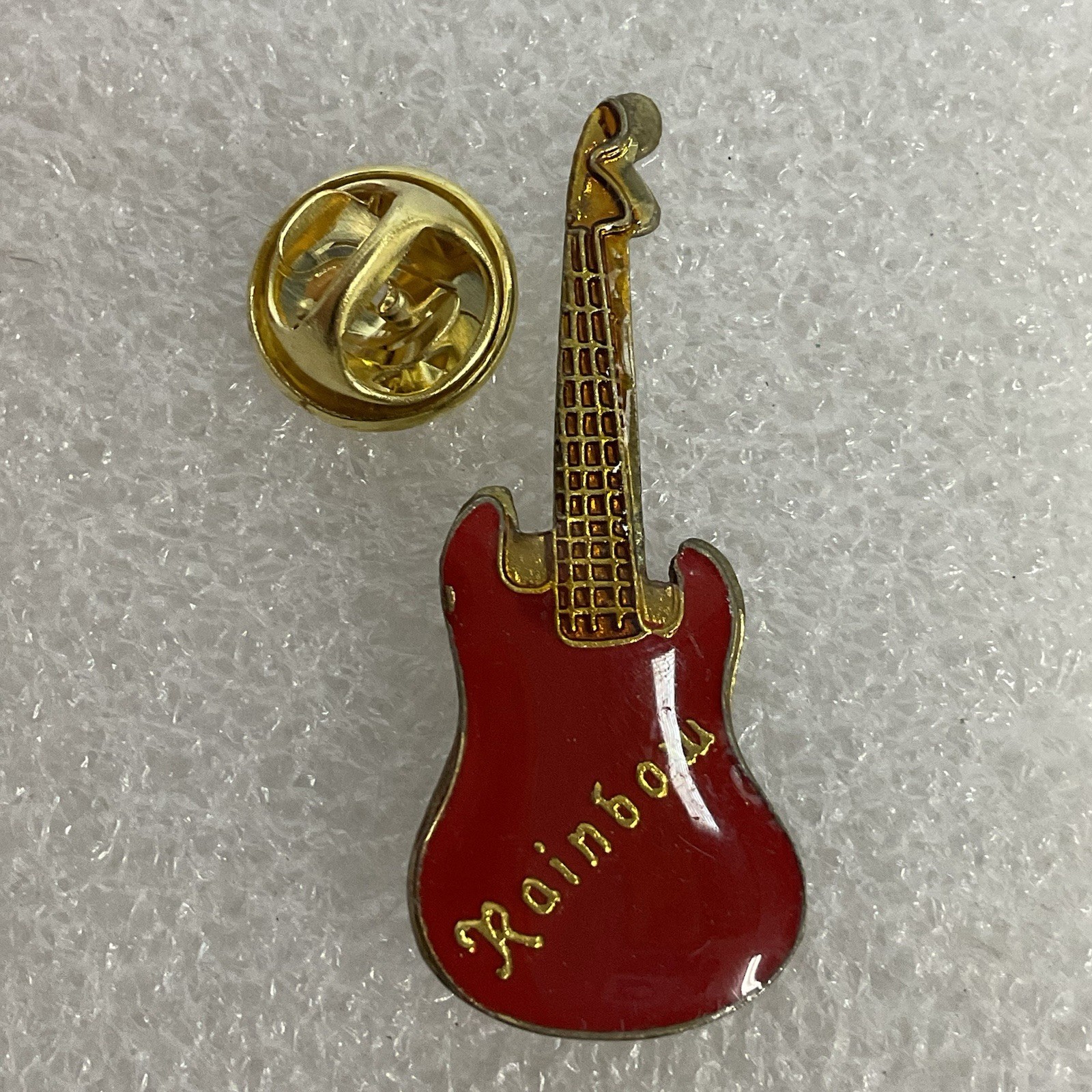 Rainbow Red Guitar Metal Vintage Enamel 1.5" Pin Pinback Richie Blackmore Rock - Image 3
