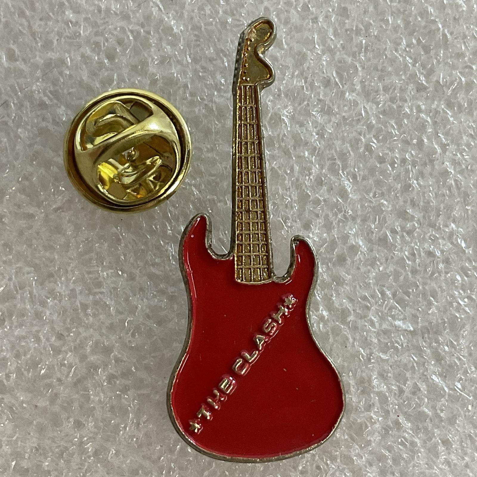1980’s Vintage The Clash English Rock Band 1.5" Red & Gold Metal Guitar Pin - Image 3