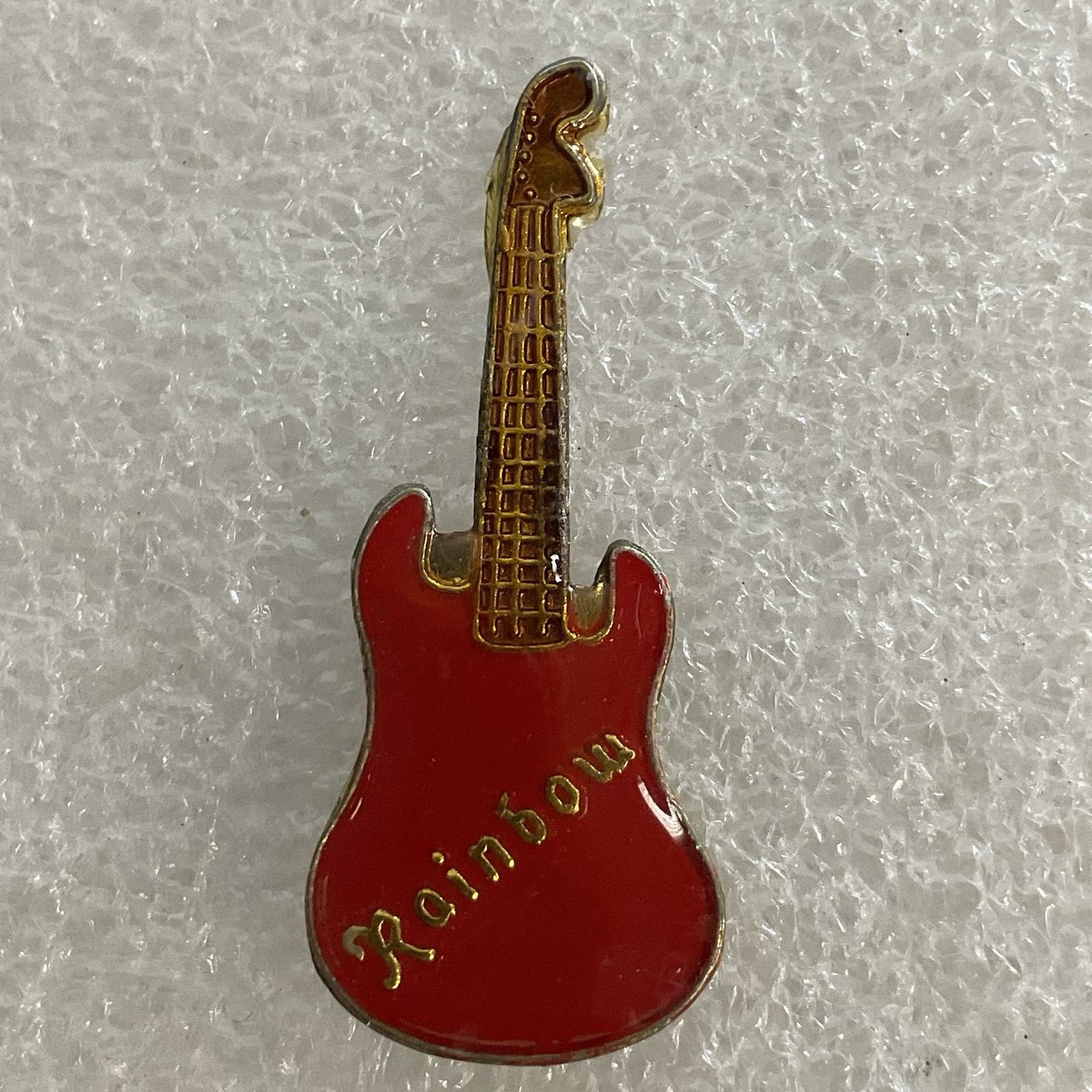 Rainbow Red Guitar Metal Enamel 1.5" Pin Pinback Vintage Richie Blackmore Rock - Image 1