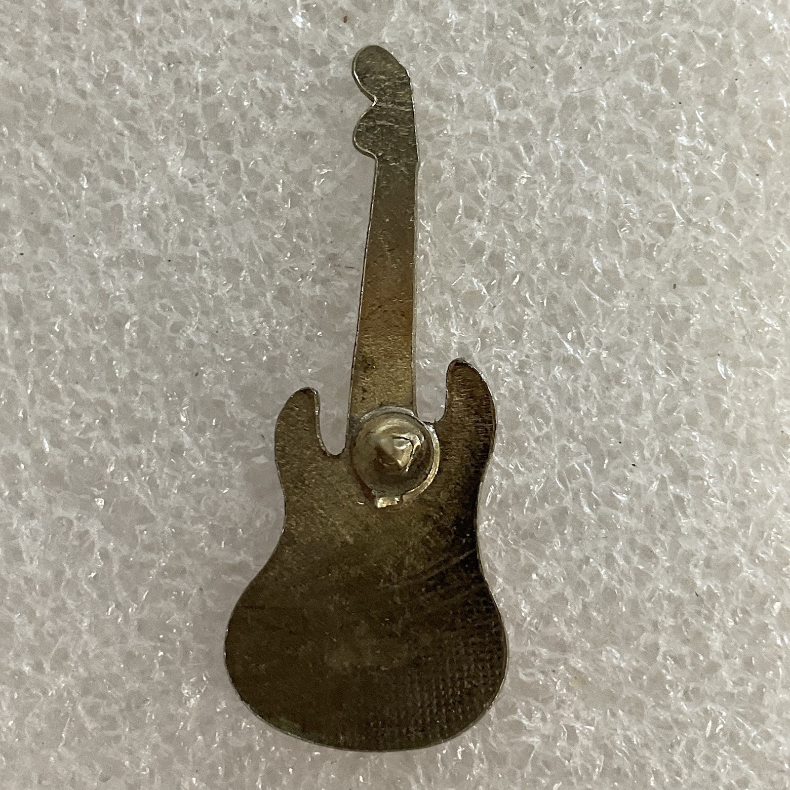 1980’s The Clash English Rock Band Vintage 1.5" Red & Gold Metal Guitar Pin - Image 2