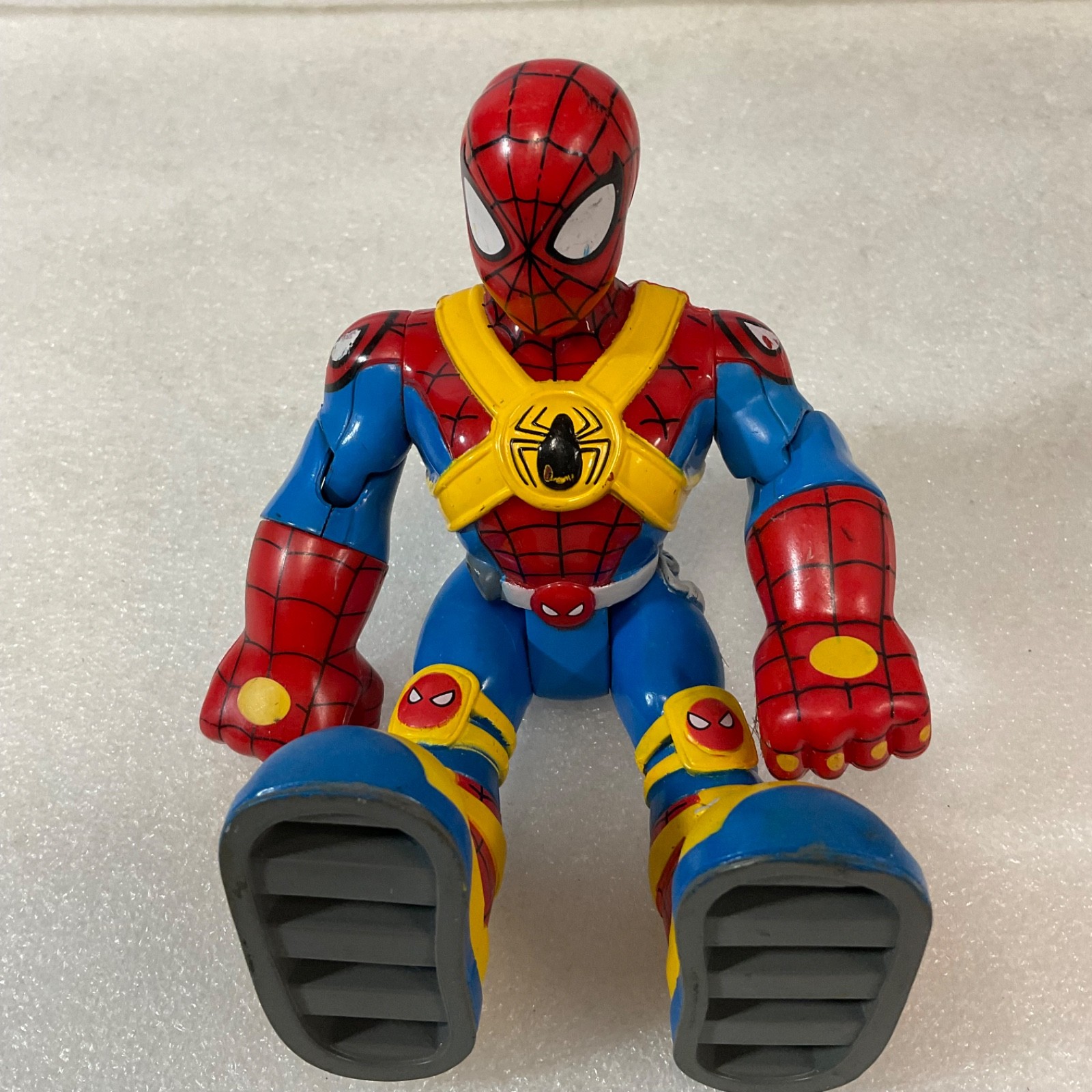 2005 Toy Biz Marvel Spider-Man Action Figure 10in Yellow Boots - Image 9