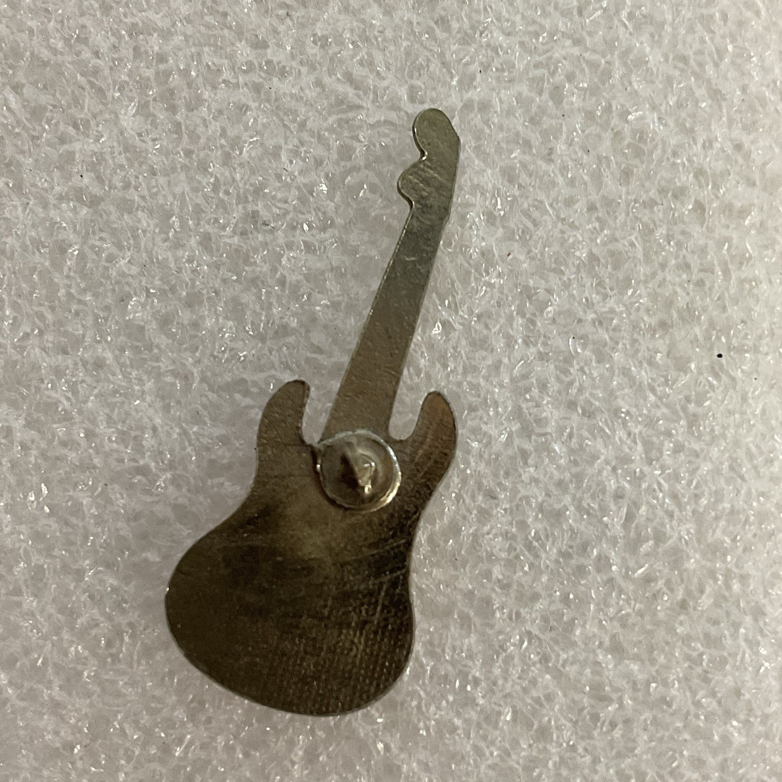 1980’s The Clash English Rock Band 1.5" Red & Gold Metal Vintage Guitar Pin - Image 2