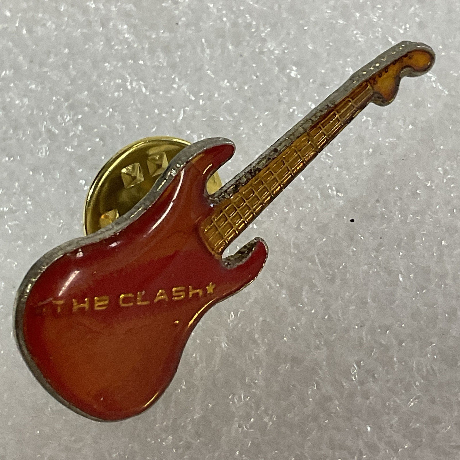 1980’s The Clash English Rock Band 1.5" Red & Gold Metal Vintage Guitar Pin - Image 6