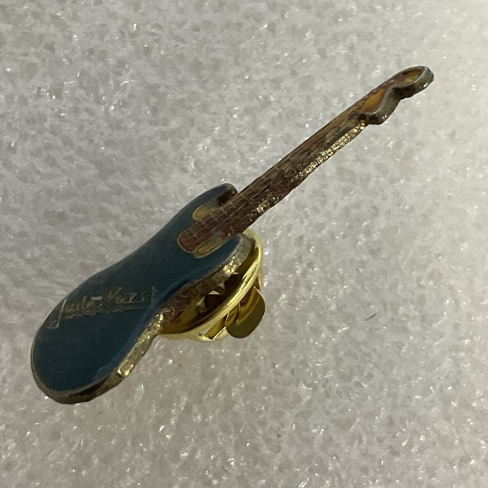 Judas Priest Blue & Gold Guitar Vintage Enamel Metal Pin Pinback GnuCollectibles - Image 8