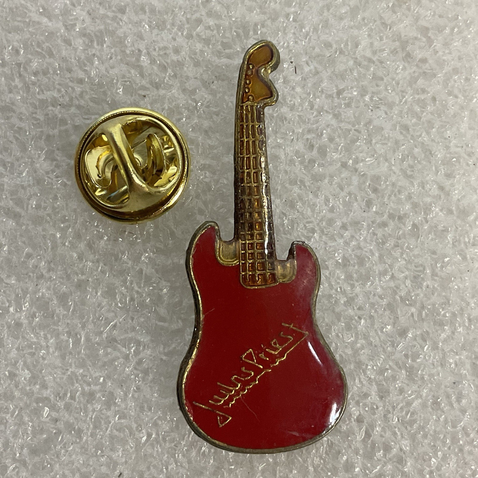 Judas Priest Red & Gold Guitar Vintage Enamel Metal Pin Pinback GnuCollectibles - Image 3