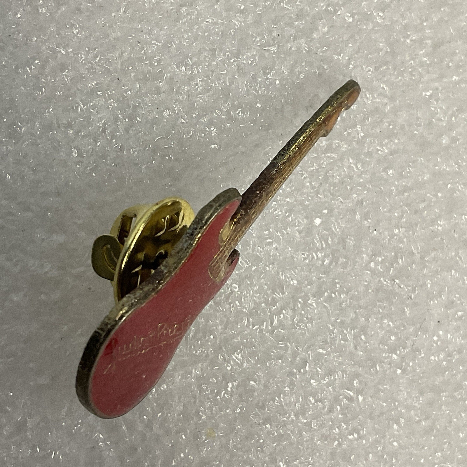 Judas Priest Red & Gold Guitar Vintage Enamel Metal Pin Pinback GnuCollectibles - Image 5